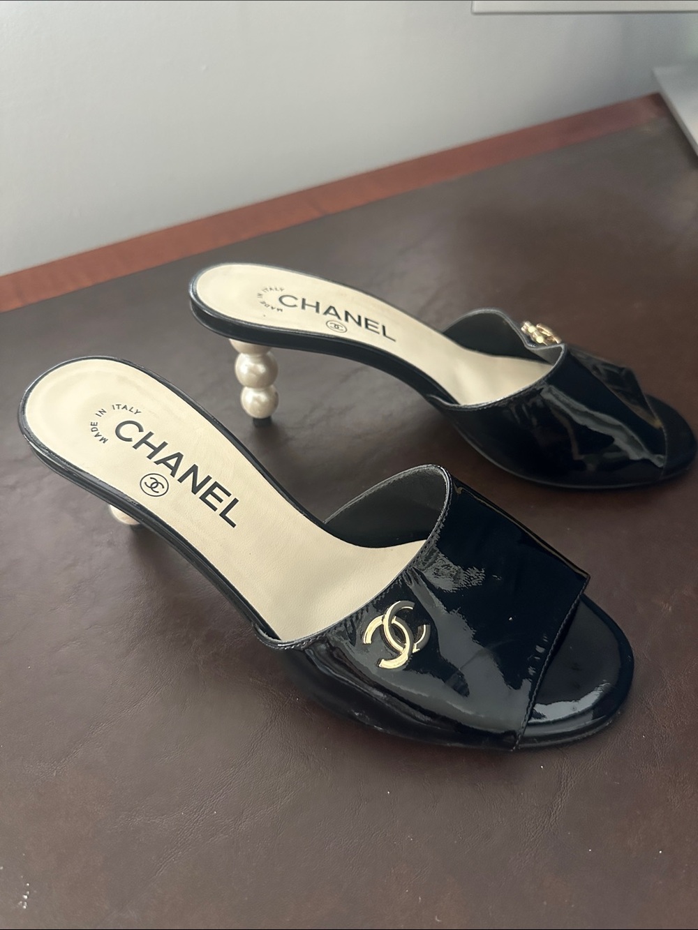 CHANEL Black Patent Leather Pearl-Stack Heel Mules